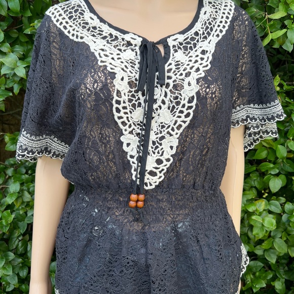 HAZE HAZEL BLACK EMBROIDERED BLOUSE - Picture 2 of 12
